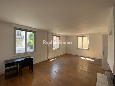 Maison - 137 m² - 5 pièces