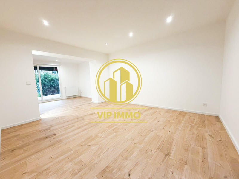 Maison - 80 m² - 5 pièces