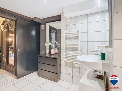 Immeuble - 156 m² - 7 pièces