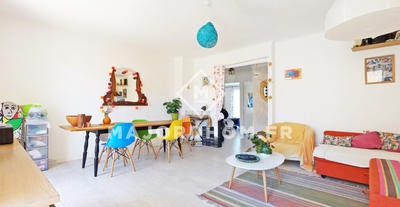 Appartement - 65 m² - 3 pièces