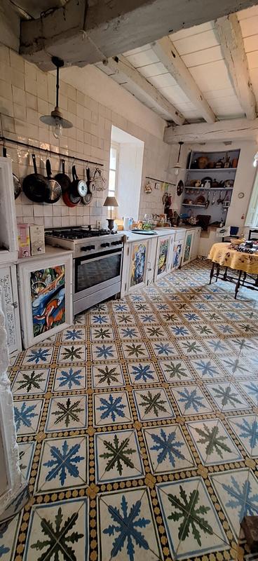 Maison - 347 m² - 1 pièce