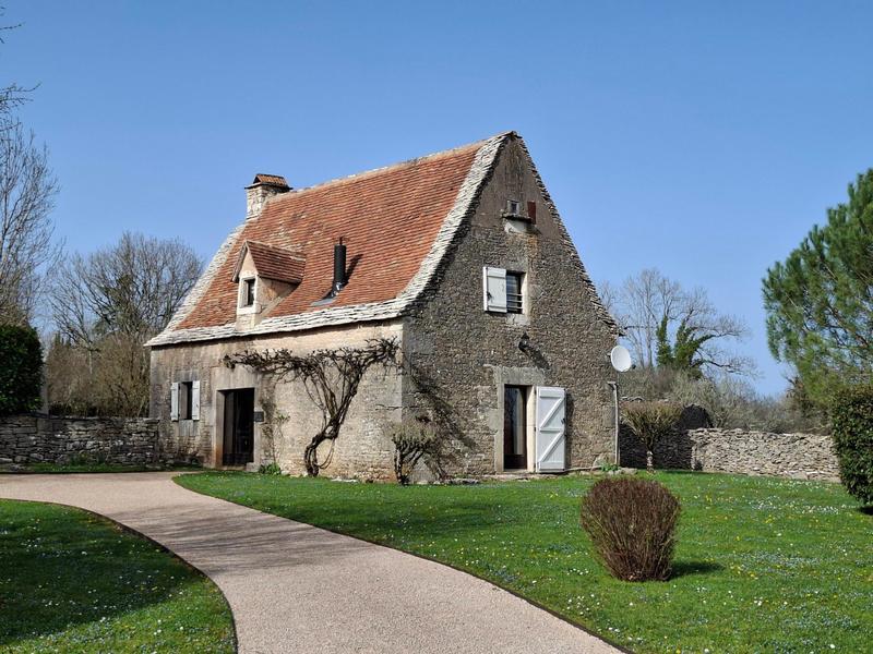 Maison - 760 m² - 22 pièces