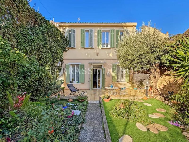 Maison - 131 m² - 5 pièces