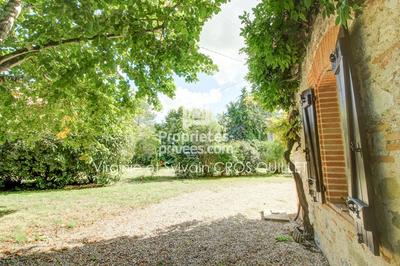 Maison - 180 m² - 5 pièces