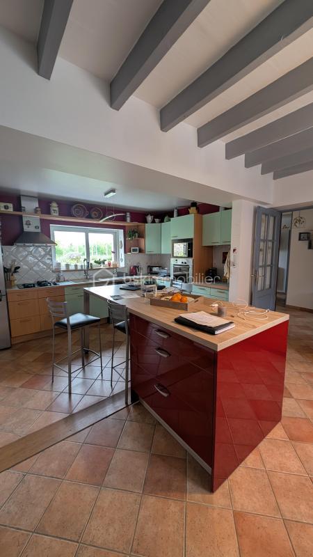 Maison ancienne - 200 m² - 8 pièces