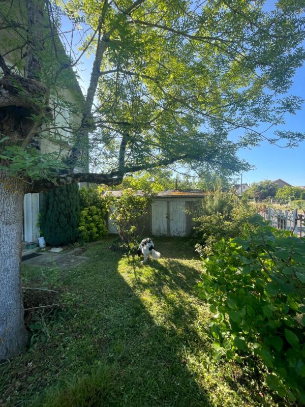 Maison - 99 m² - 5 pièces