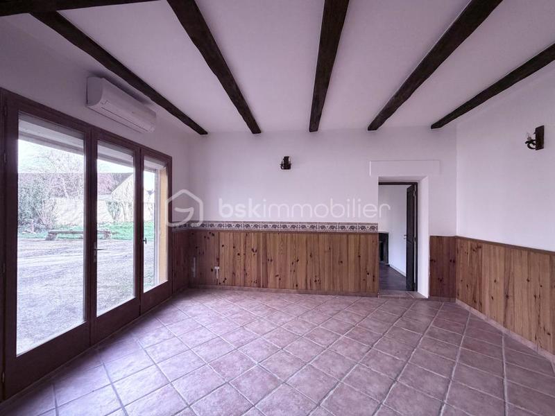 Maison - 205 m² - 7 pièces