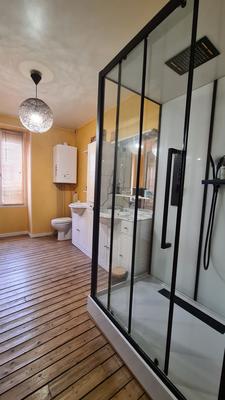 Appartement - 98 m² - 3 pièces