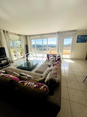 Appartement - 115 m² - 3 pièces