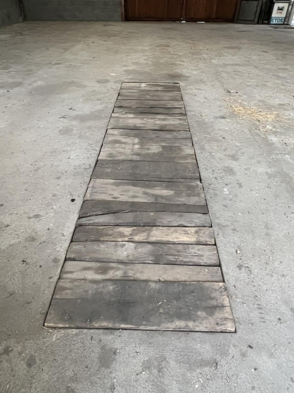 Local d'activités - 200 m²