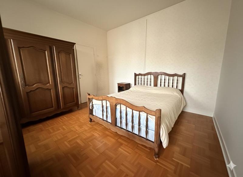 Maison - 175 m² - 10 pièces