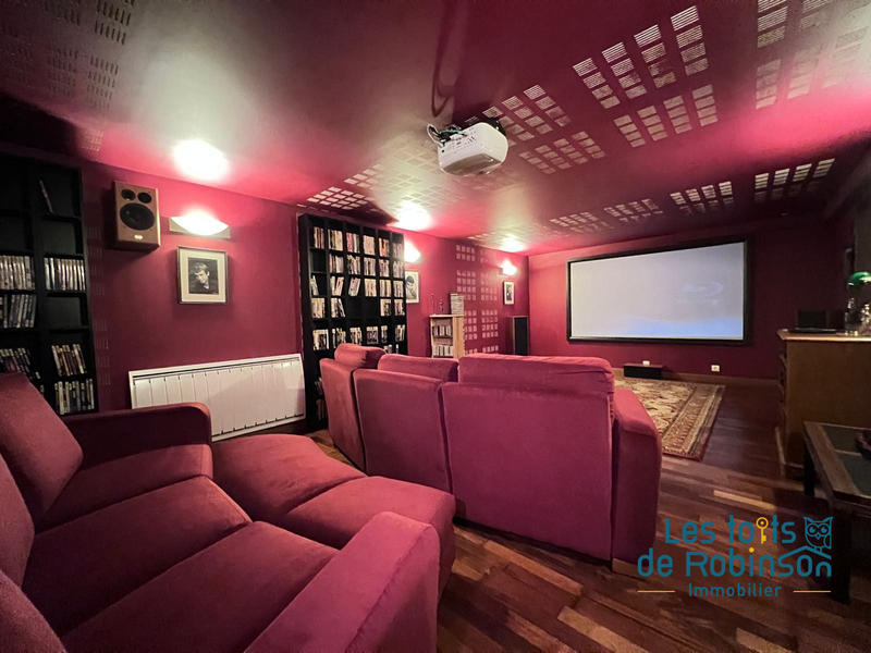 Maison - 184 m² - 7 pièces