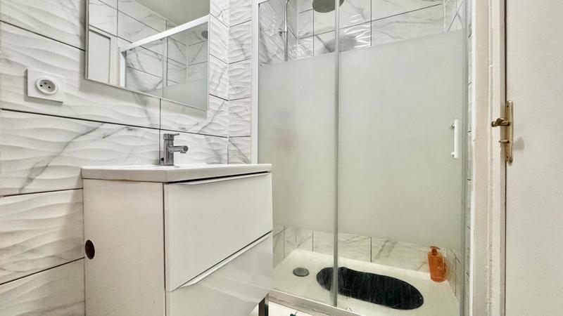 Appartement - 84 m² - 5 pièces