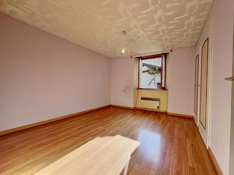 Maison de village - 95 m² - 5 pièces