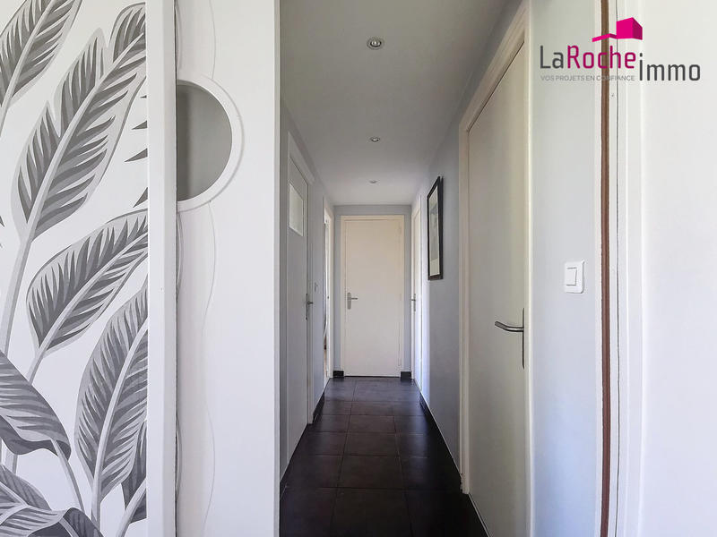 Maison - 180 m² - 8 pièces