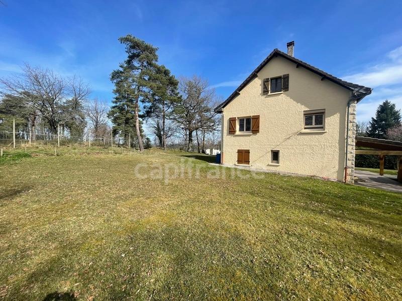 Maison - 122 m² - 5 pièces