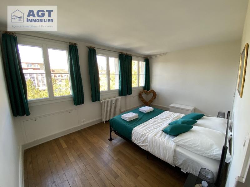 Appartement - 77 m² - 3 pièces