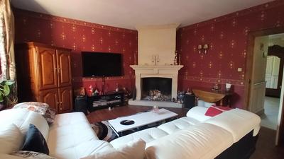 Maison - 163 m² - 16 pièces