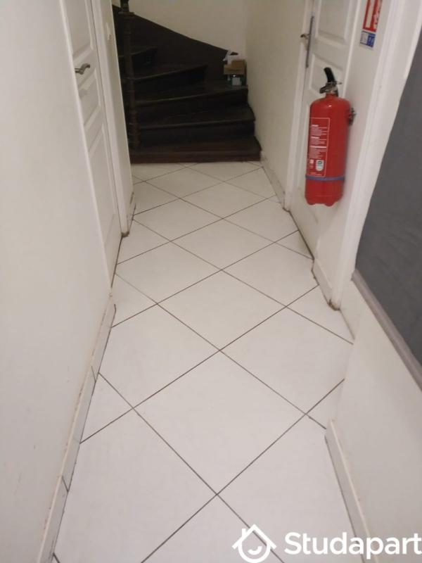 Appartement - 10 m² - 1 pièce