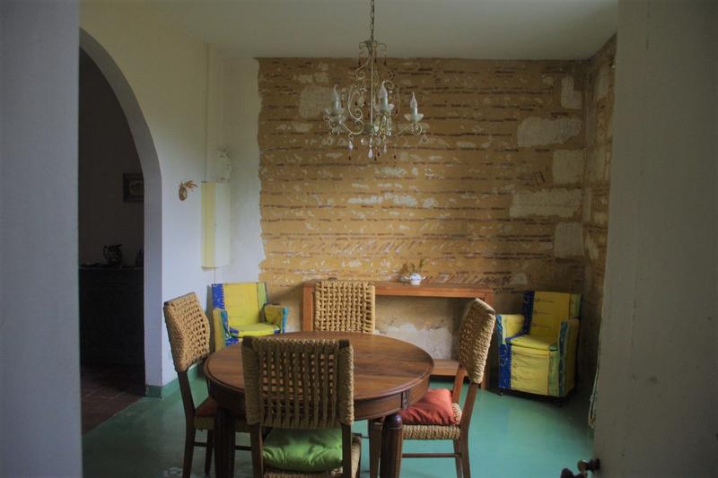 Maison traditionnelle - 720 m² - 19 pièces