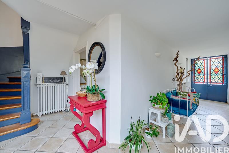 Maison - 299 m² - 10 pièces