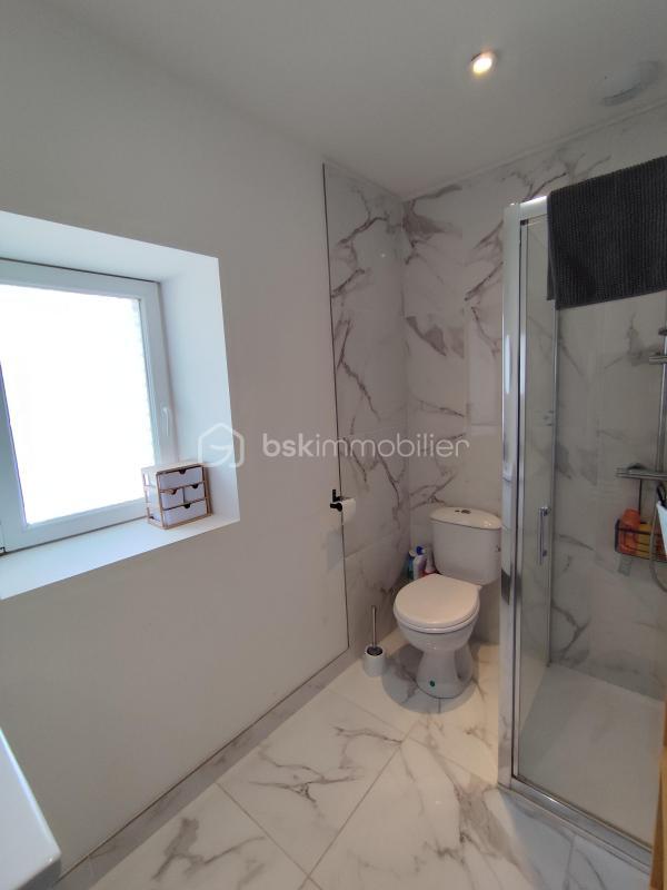 Maison en pierre - 94 m² - 5 pièces