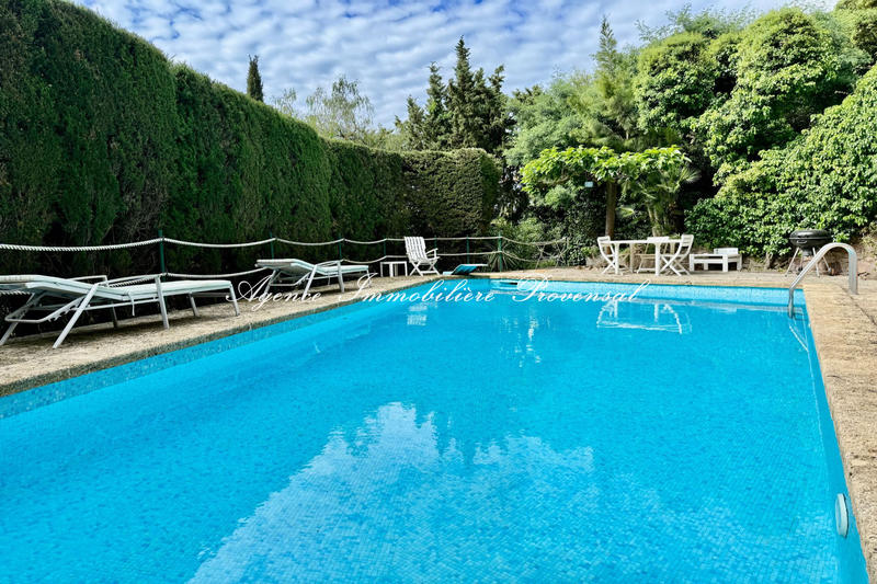 Villa - 184 m² - 7 pièces