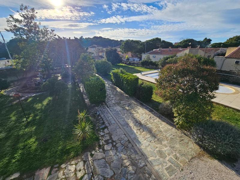 Maison - 170 m² - 7 pièces