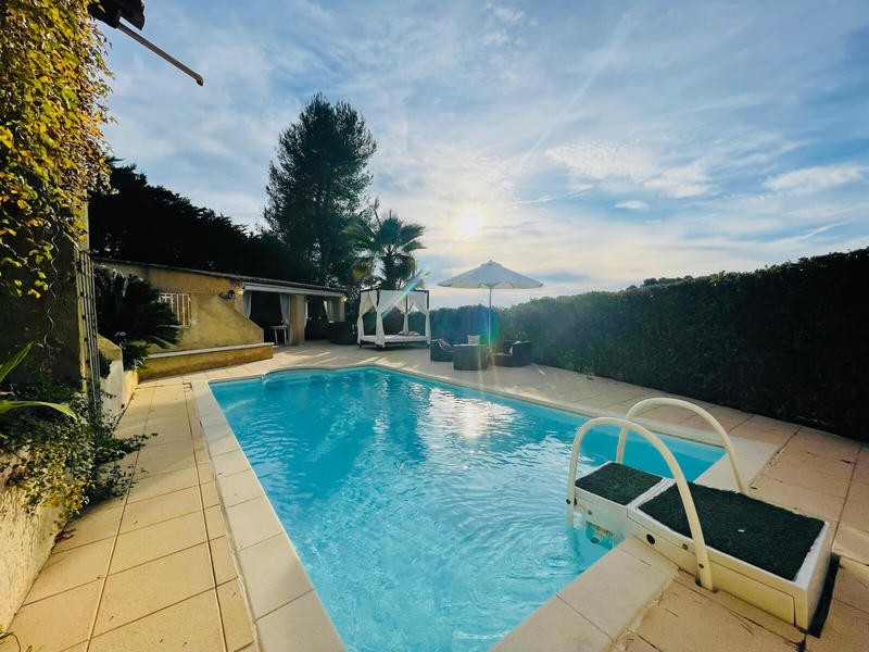 Maison - 118 m² - 5 pièces