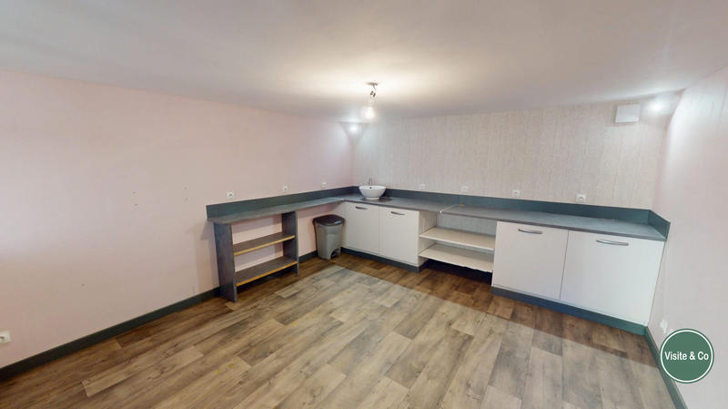 Maison traditionnelle - 125 m² - 7 pièces