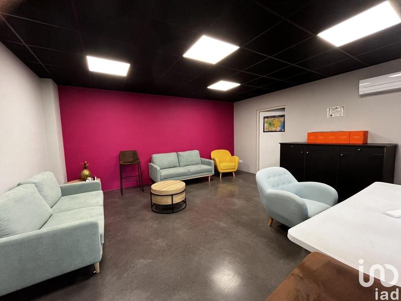 Local commercial - 214 m²