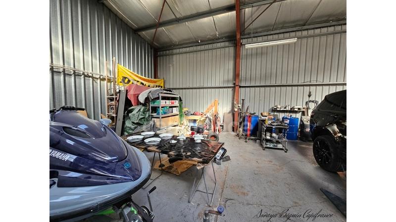 Fonds de commerce - 537 m²