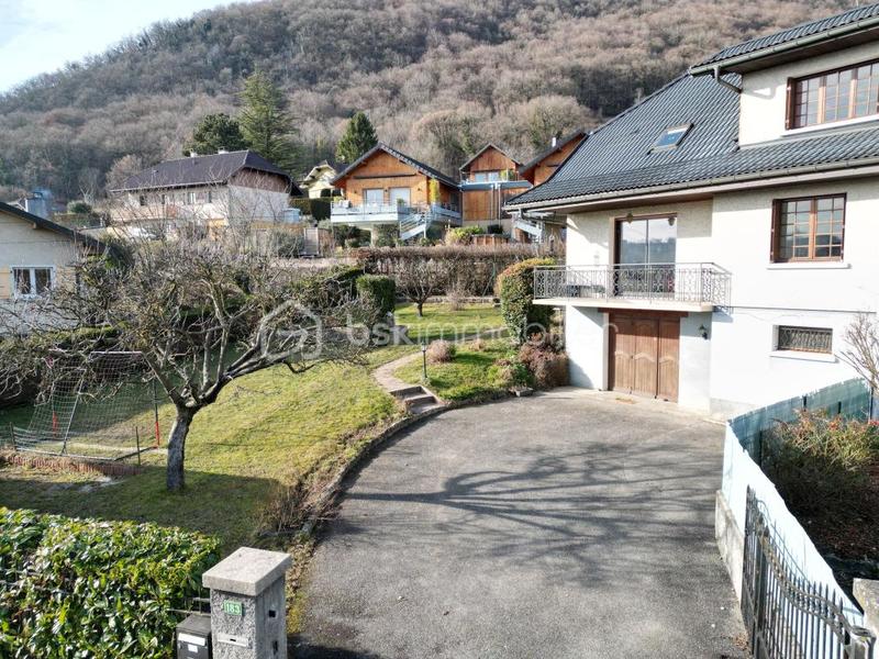 Maison - 112 m² - 6 pièces