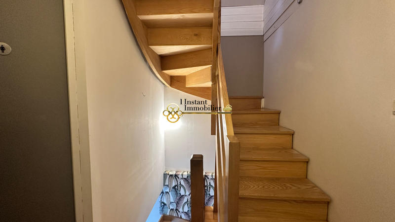 Maison - 102 m² - 5 pièces