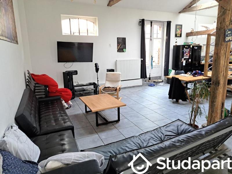 Chambre - 13 m² - 1 pièce