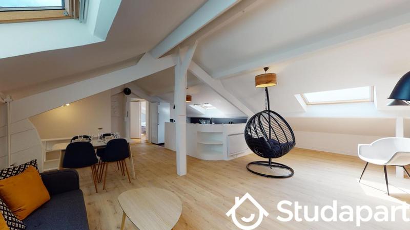 Chambre - 11 m² - 1 pièce