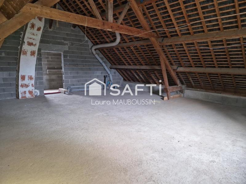 Maison - 96 m² - 5 pièces