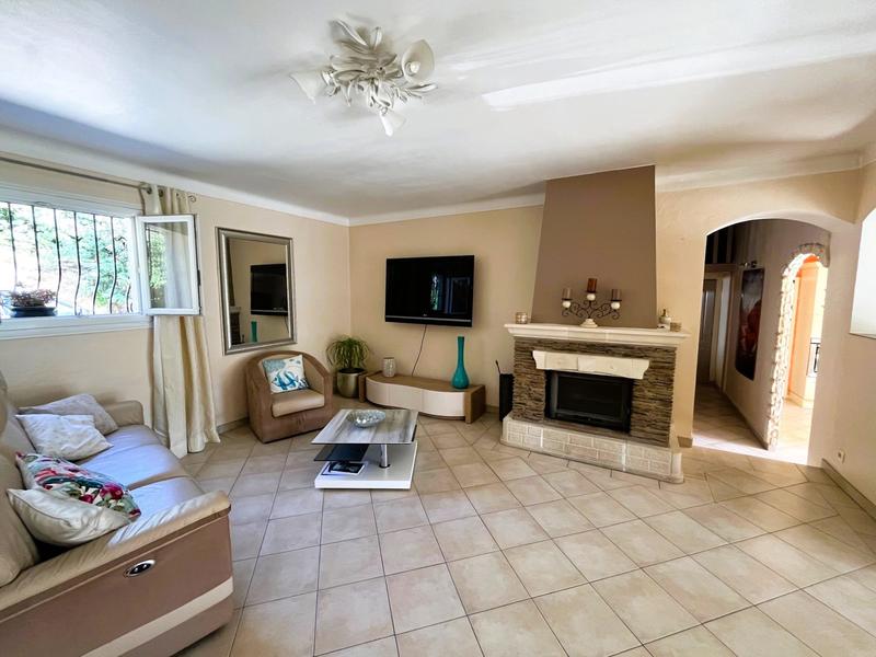 Maison - 135 m² - 4 pièces