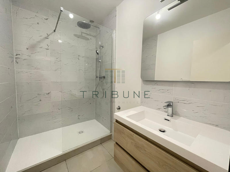 Appartement - 49 m² - 2 pièces