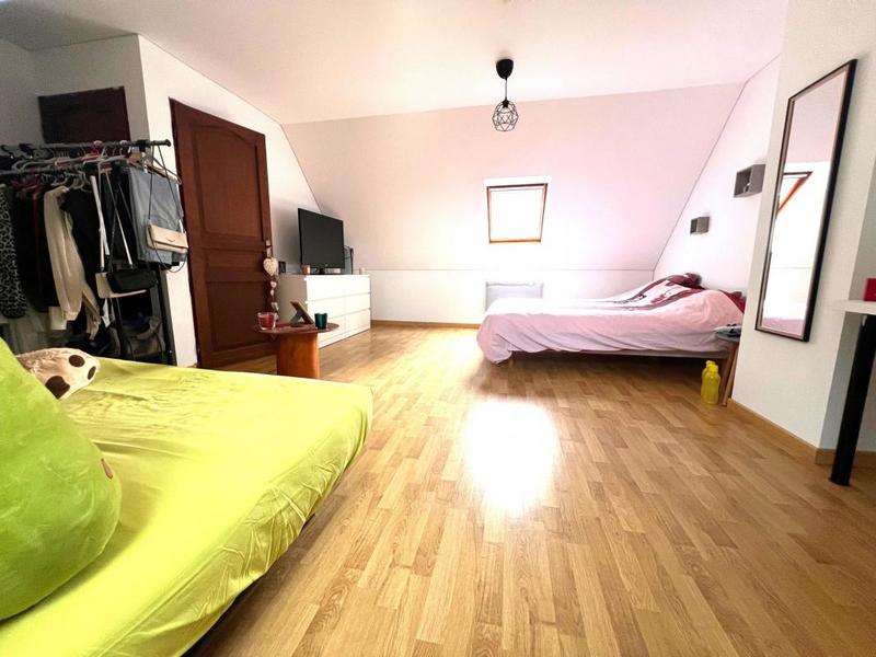 Maison - 143 m² - 6 pièces