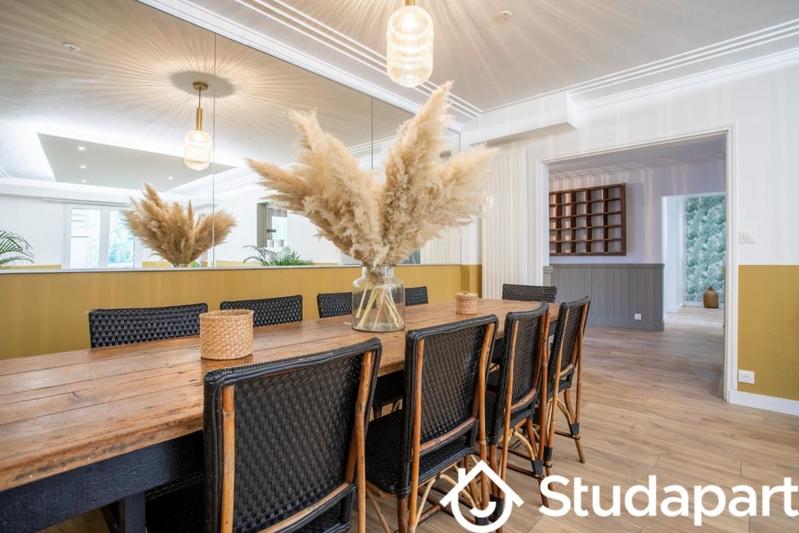 Chambre - 15 m² - 1 pièce