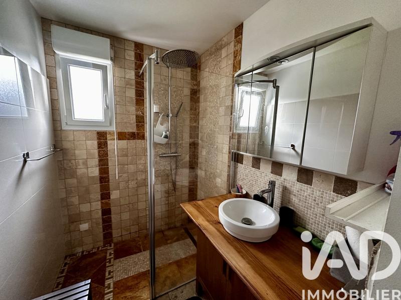 Maison - 140 m² - 7 pièces