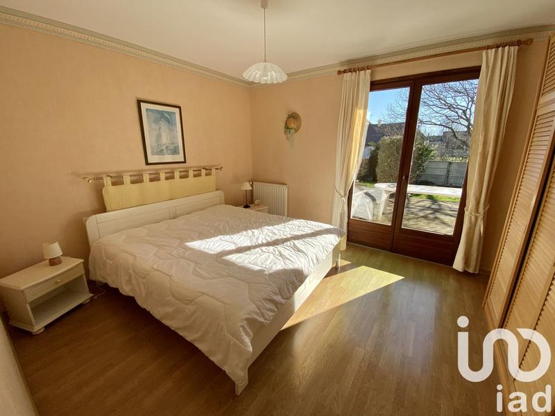 Maison - 302 m² - 9 pièces