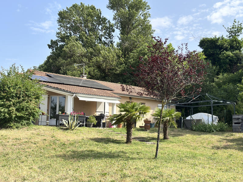 Maison - 108 m² - 4 pièces