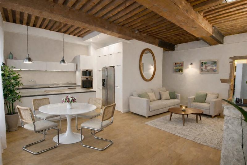 Appartement - 137 m² - 5 pièces