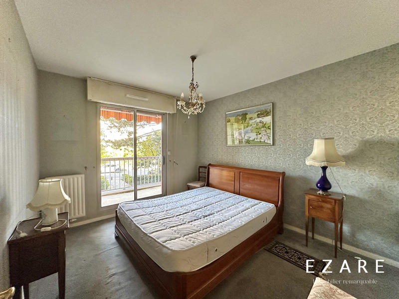 Appartement - 97 m² - 5 pièces