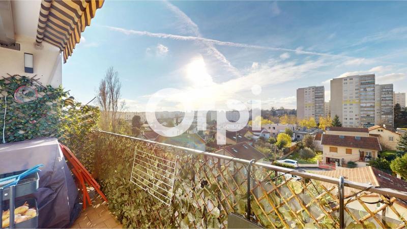 Appartement - 67 m² - 4 pièces