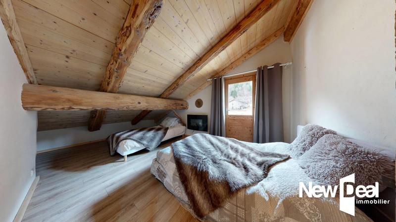 Maison en pierre - 380 m² - 11 pièces