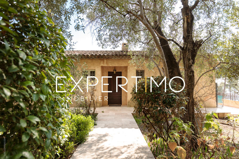 Bastide - 220 m² - 5 pièces