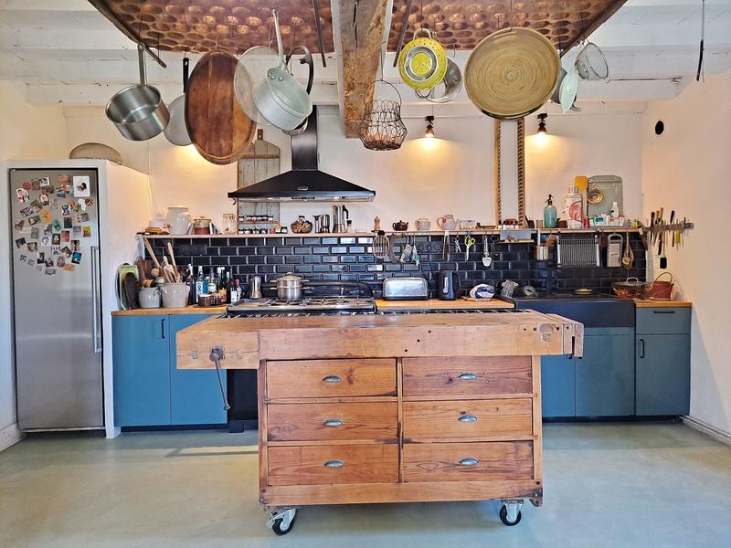 Maison - 430 m² - 12 pièces